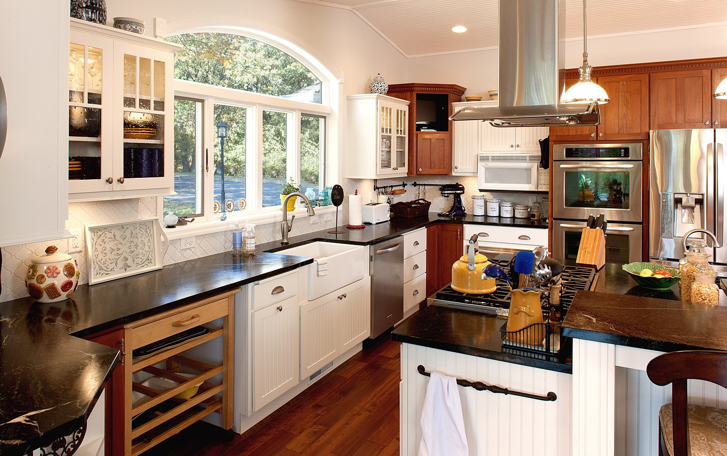 35 Beautiful Transitional Kitchen Examples for Your inspiration