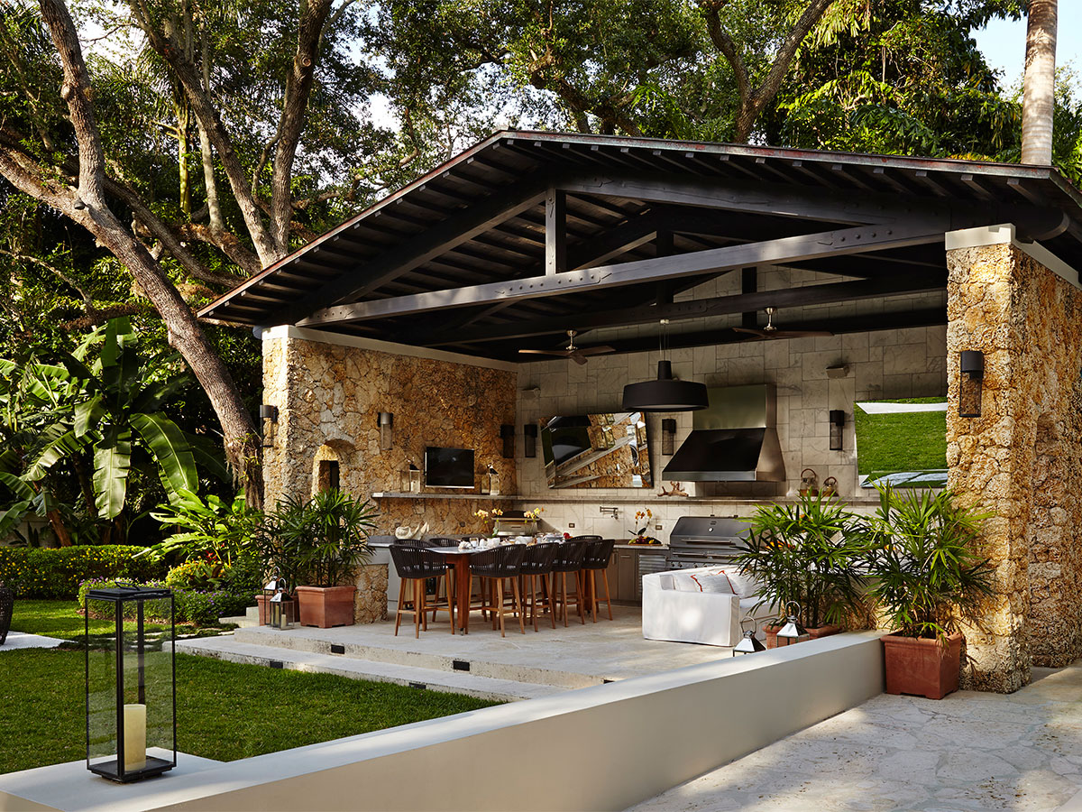 Outdoor Kitchen - Designing The Perfect Backyard Cooking ...