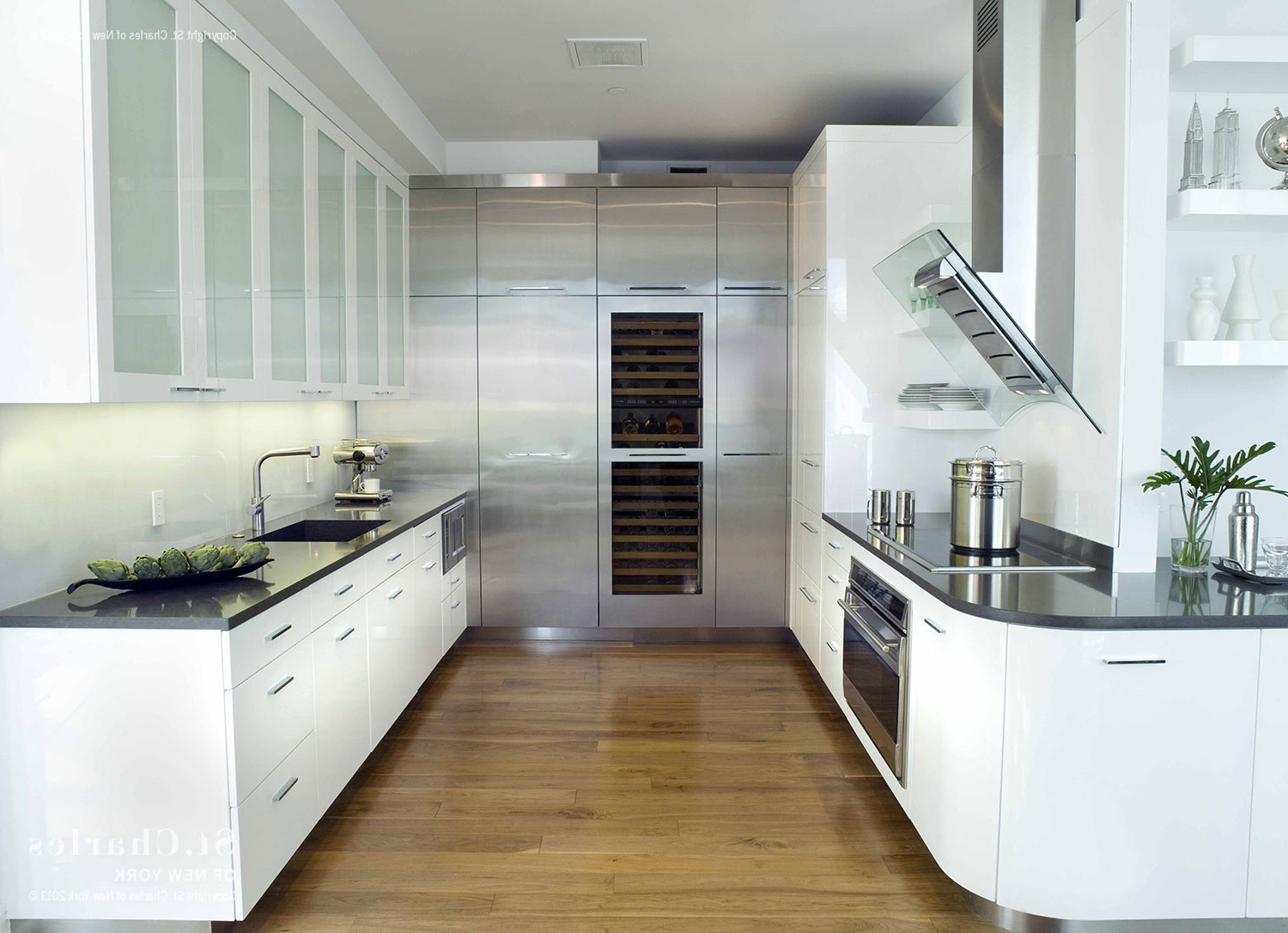 23 Stunning White Luxury Kitchen Designs