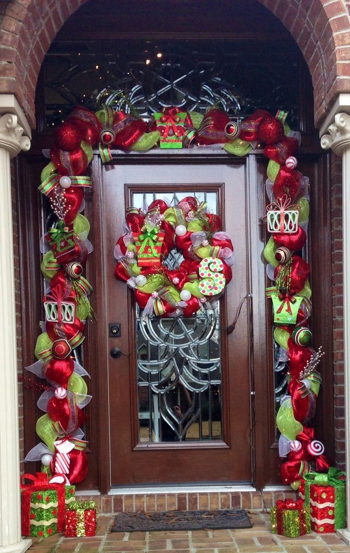 Extra large boxwood and eucalyptus wreath for front door. 22 Christmas Wreath Ideas For Your Front Door