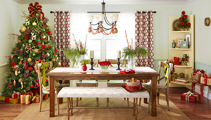 Decor for Holiday Dining