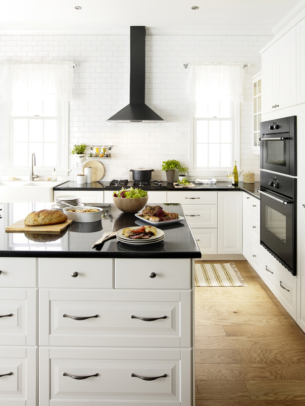 creative-modern-white-kitchen-ikea-on-kitchen-decor