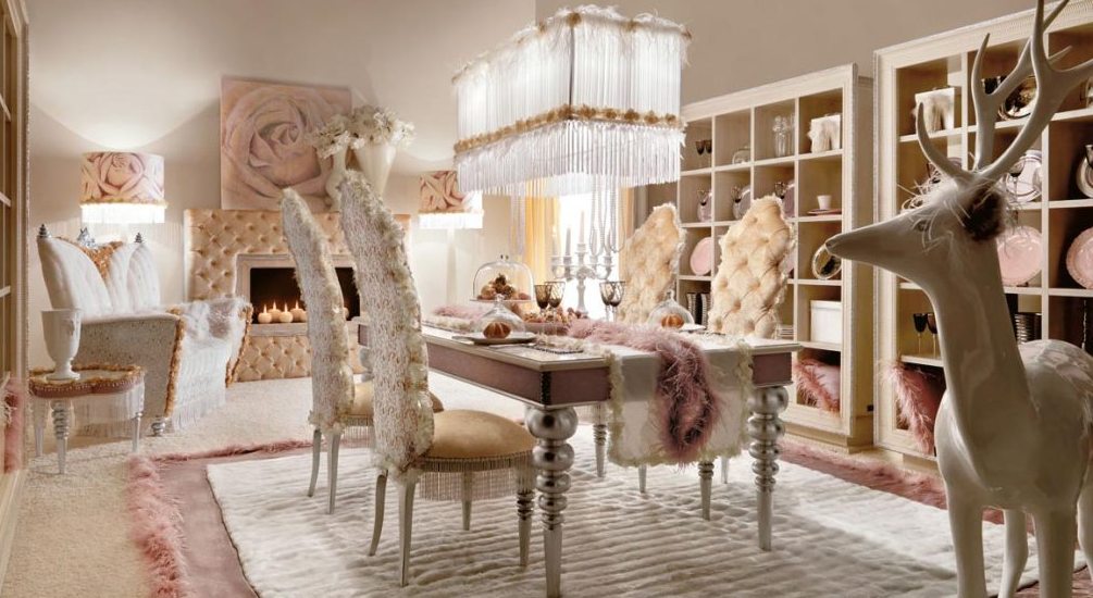 Cute-Crystal-Chandelier-and-Tufted-Dining-Room-Chair