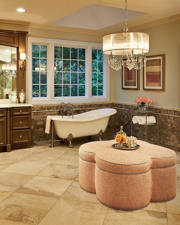 elegant-bathroom-design-oversized-crystal-and-shade-chandelier-clawfoot-tub