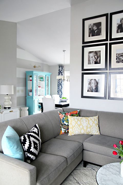 Modern color scheme for the living room.