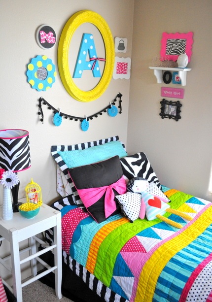 a-colorful-little-girls-room