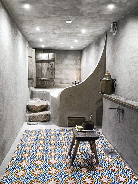 glamorous-moroccan-luxury-bathroom