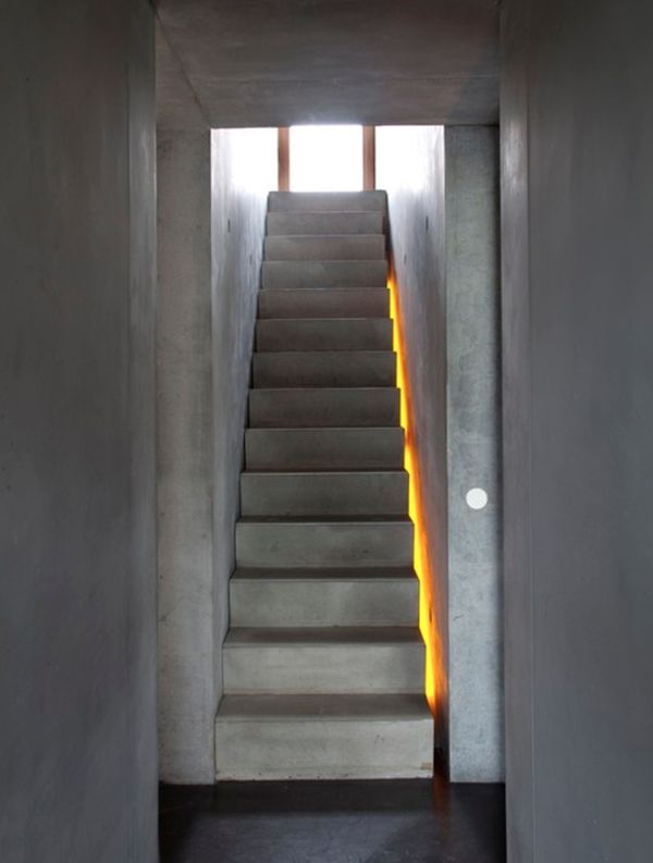 one-side-concrete-lighting-stairs