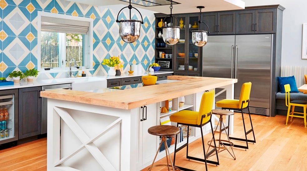 Designing a Modern-Meets-Traditional Kitchen