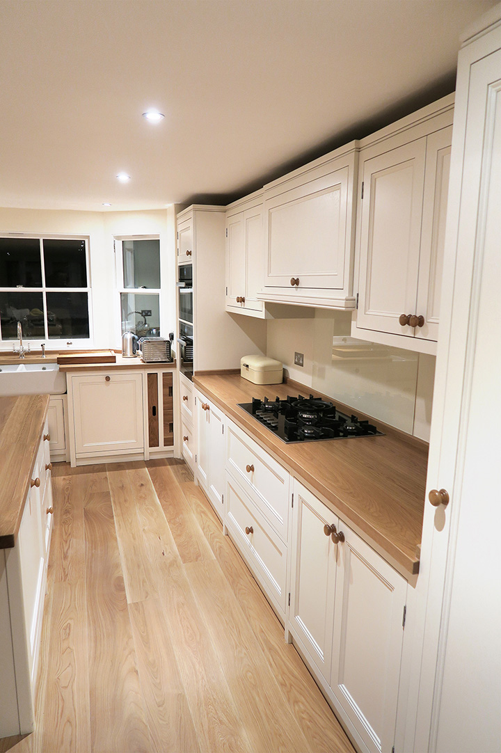 white-kitchen-oak-flooring