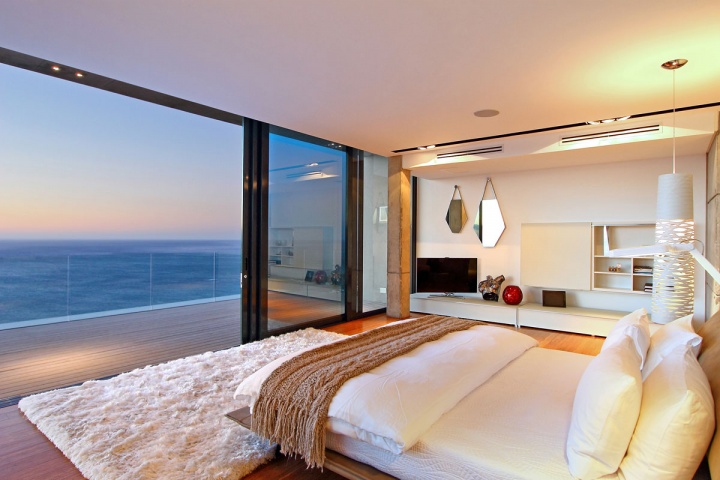 awesome-bedroom-with-a-view-18