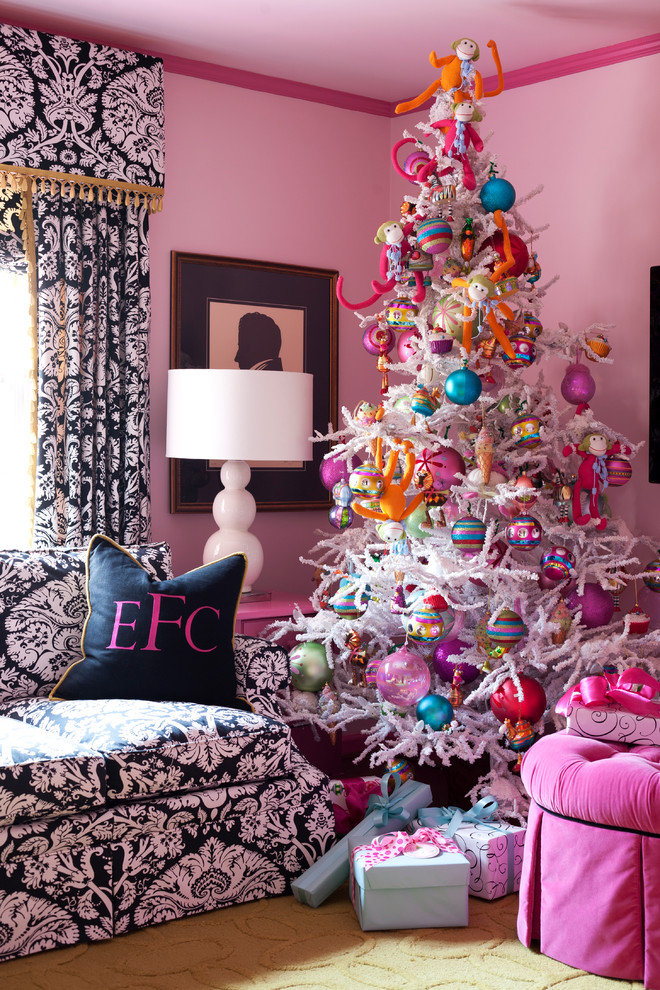 classic-pink-eclectic-style-christmas-tree