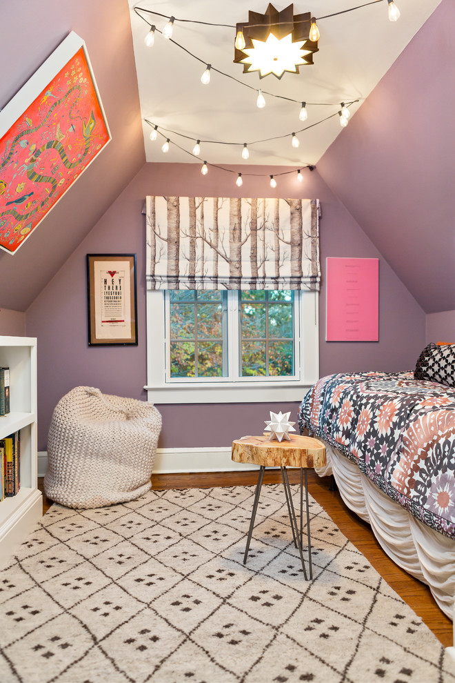 Eclectic Teen bedroom made to look like a tree house dwellingdecor
