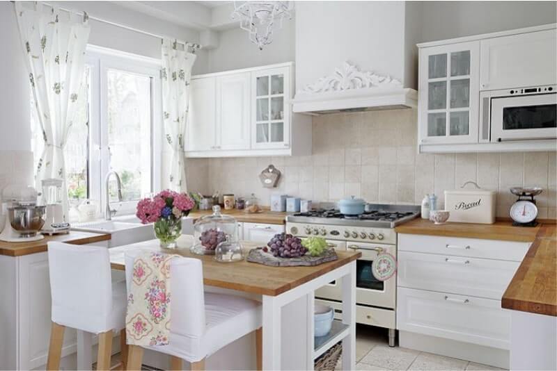 Which Apron Is Best For A White Kitchen? 30 Possibilities With Photos.